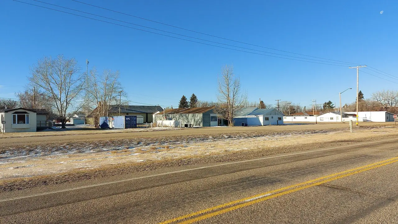 Street view of Creelman buildings, 2021
